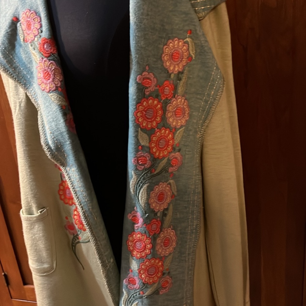 paparazzi Sage Green Hooded Embroidered Cardigan with Pink Floral Accents - Picture 6 of 11